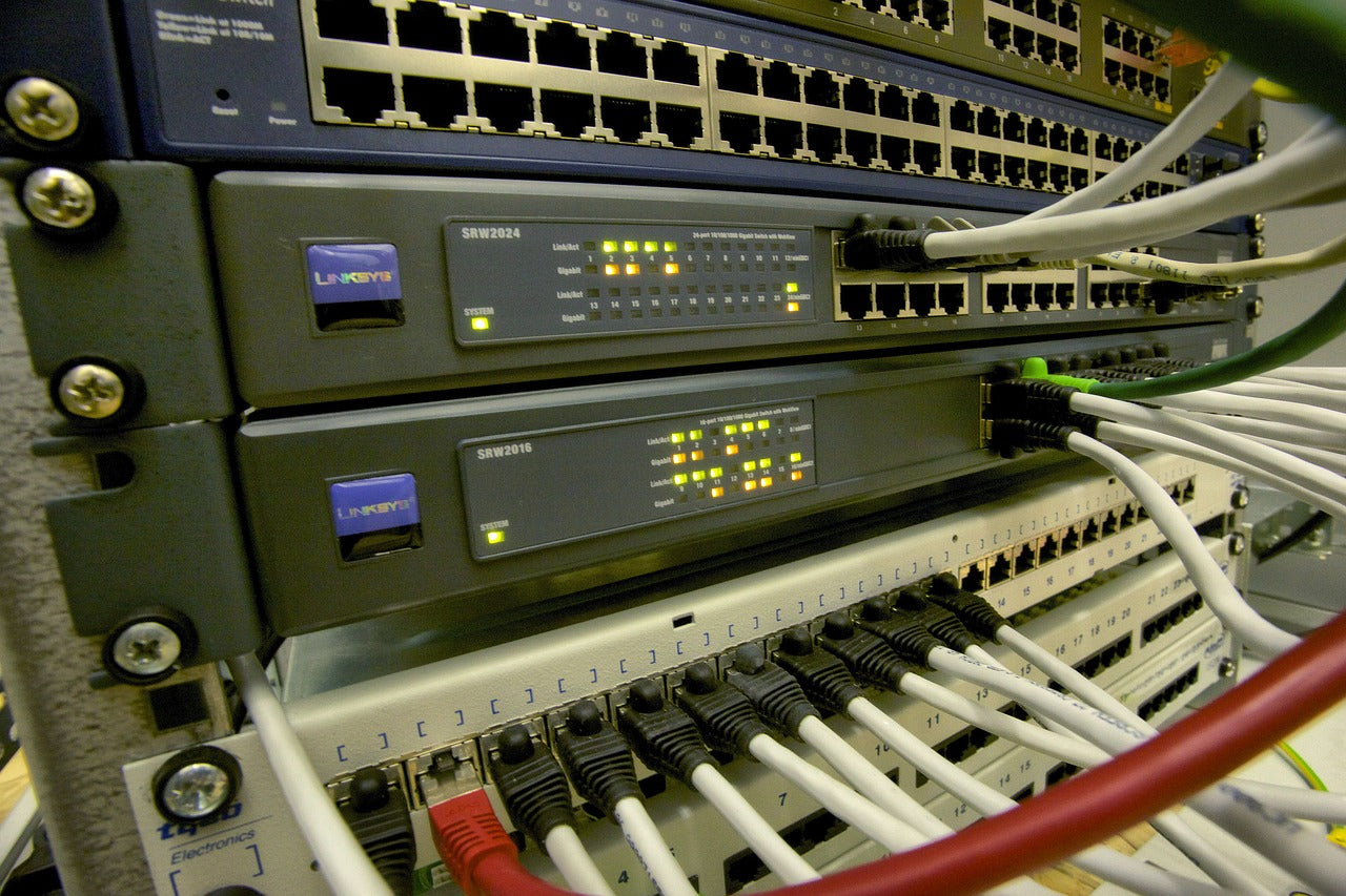Planung / Installation / Wartung von Kupfer-Datennetzen